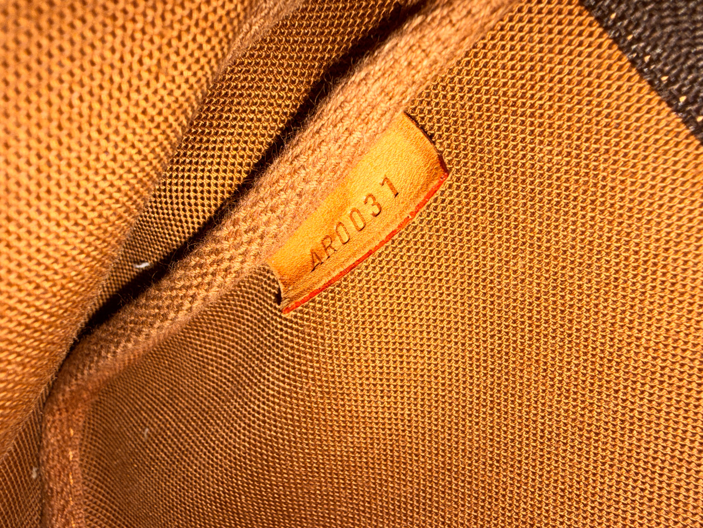 Louis Vuitton Graffiti Pochette in White