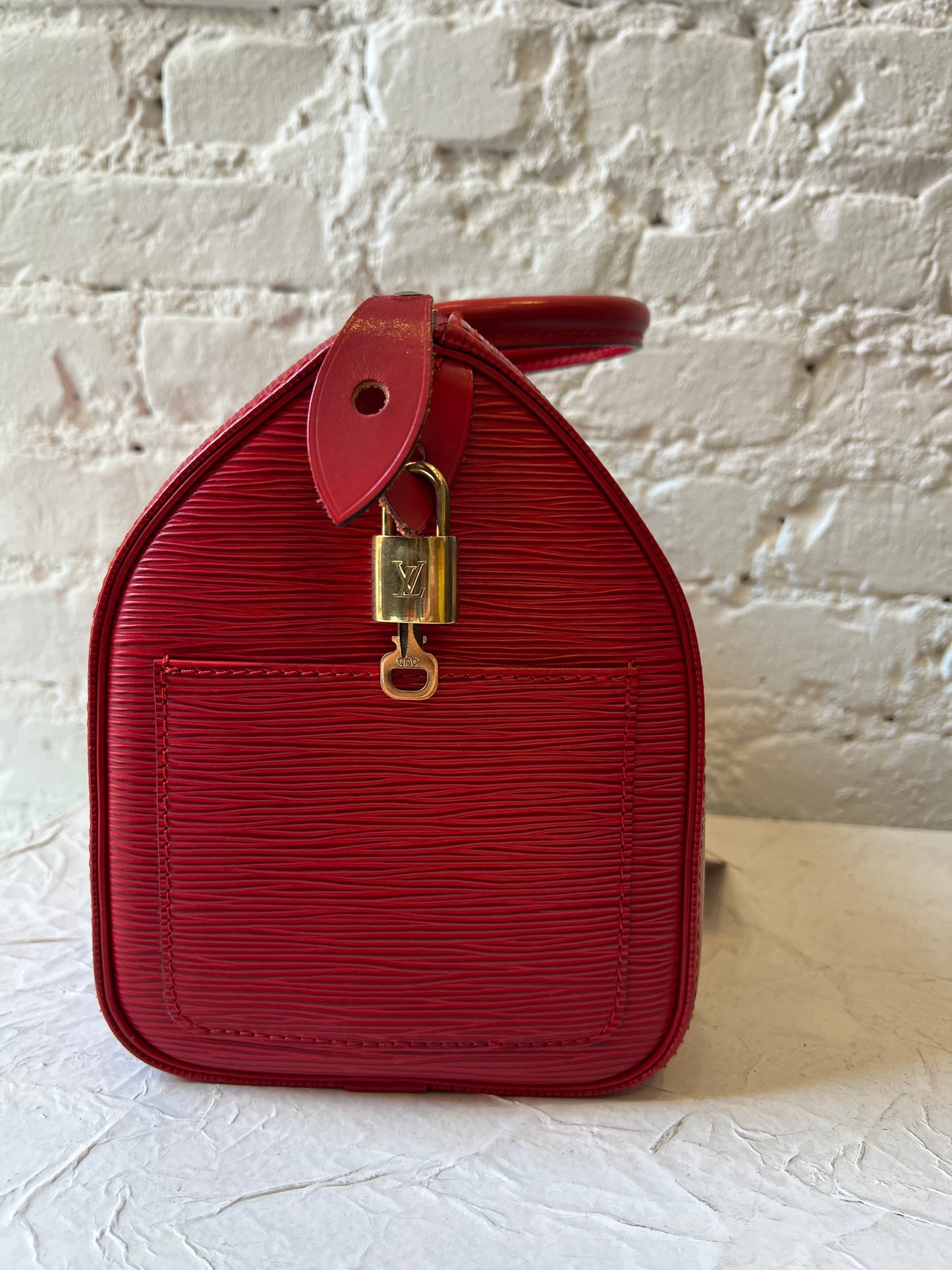 Louis Vuitton Red Speedy 25 Epi