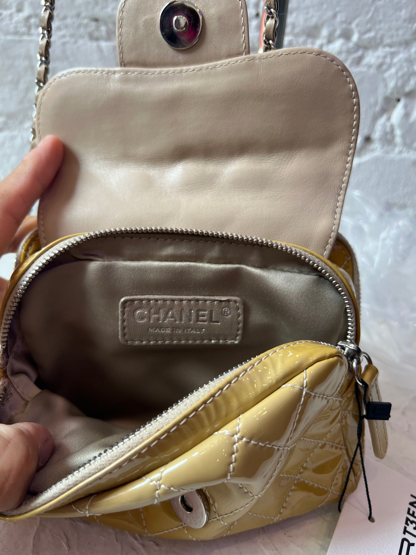 Vintage Chanel Mini Flap Shoulder Bag – Patent Leather with Chain Strap