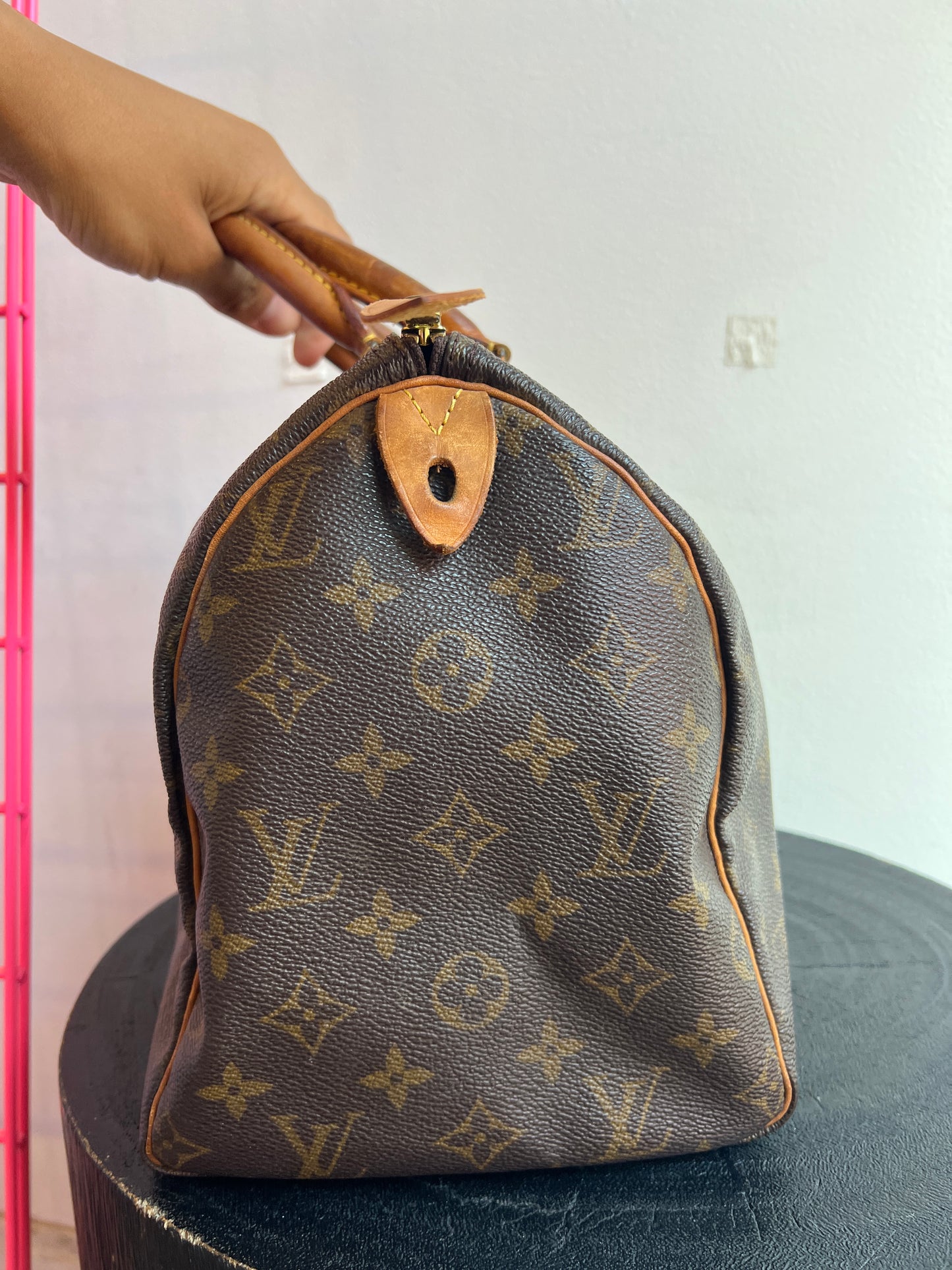Vintage Louis Vuitton Speedy 30