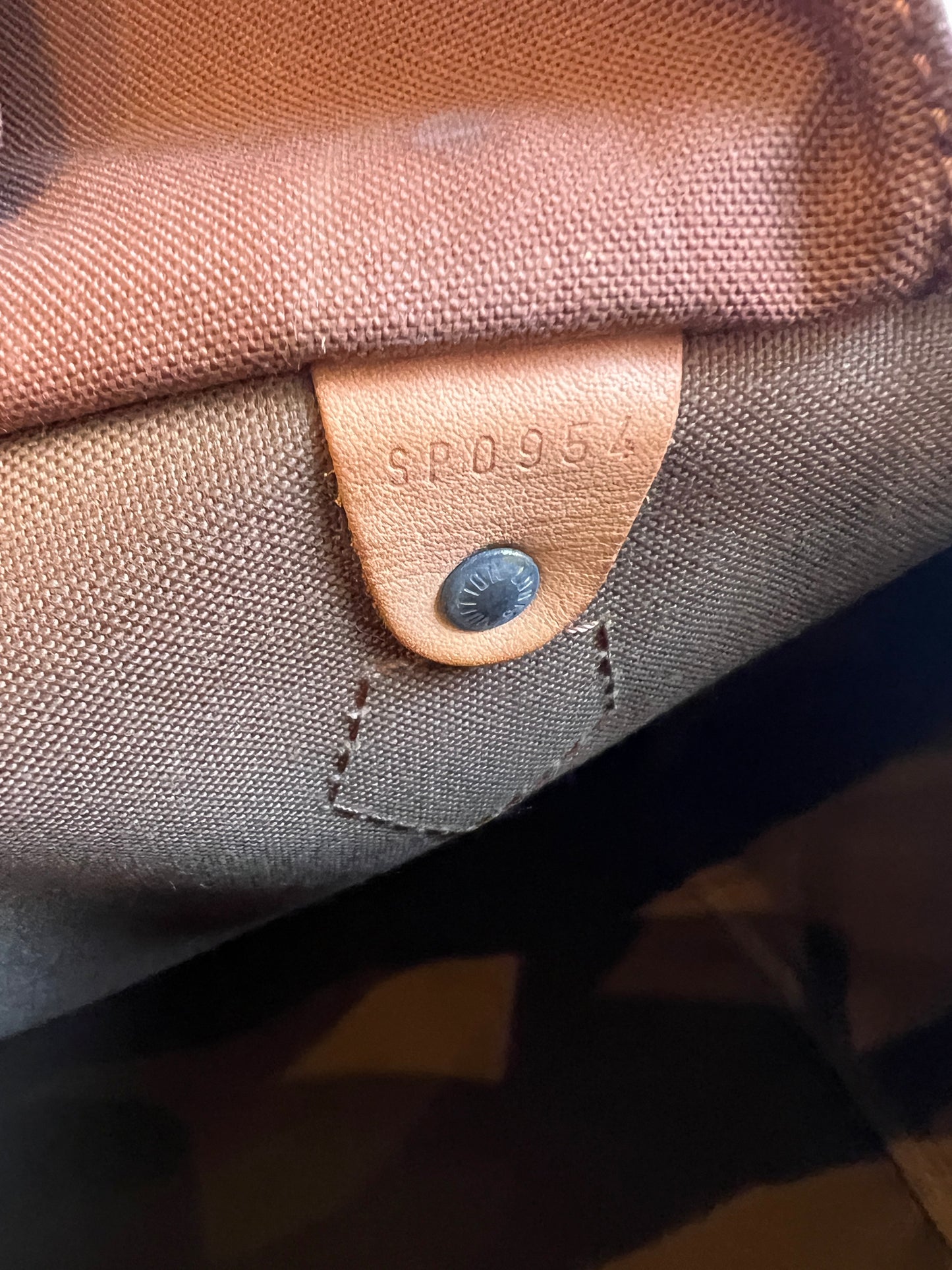 Vintage Louis Vuitton Speedy 30