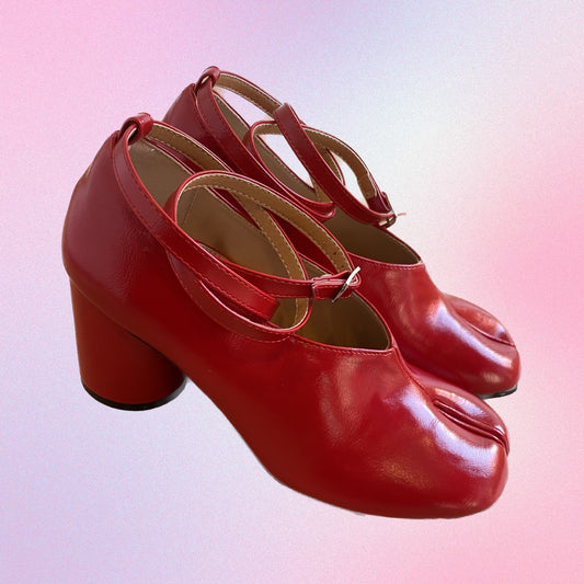 Tabi Heel Boots (Red)
