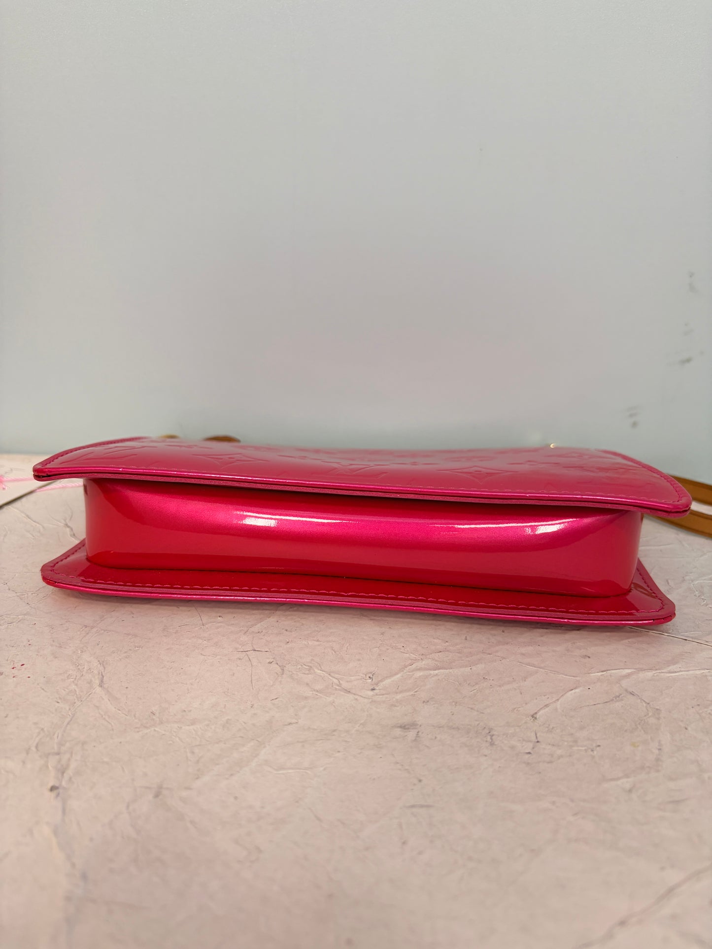 Louis Vuitton Vernis Lexington Pochette in Hot Pink