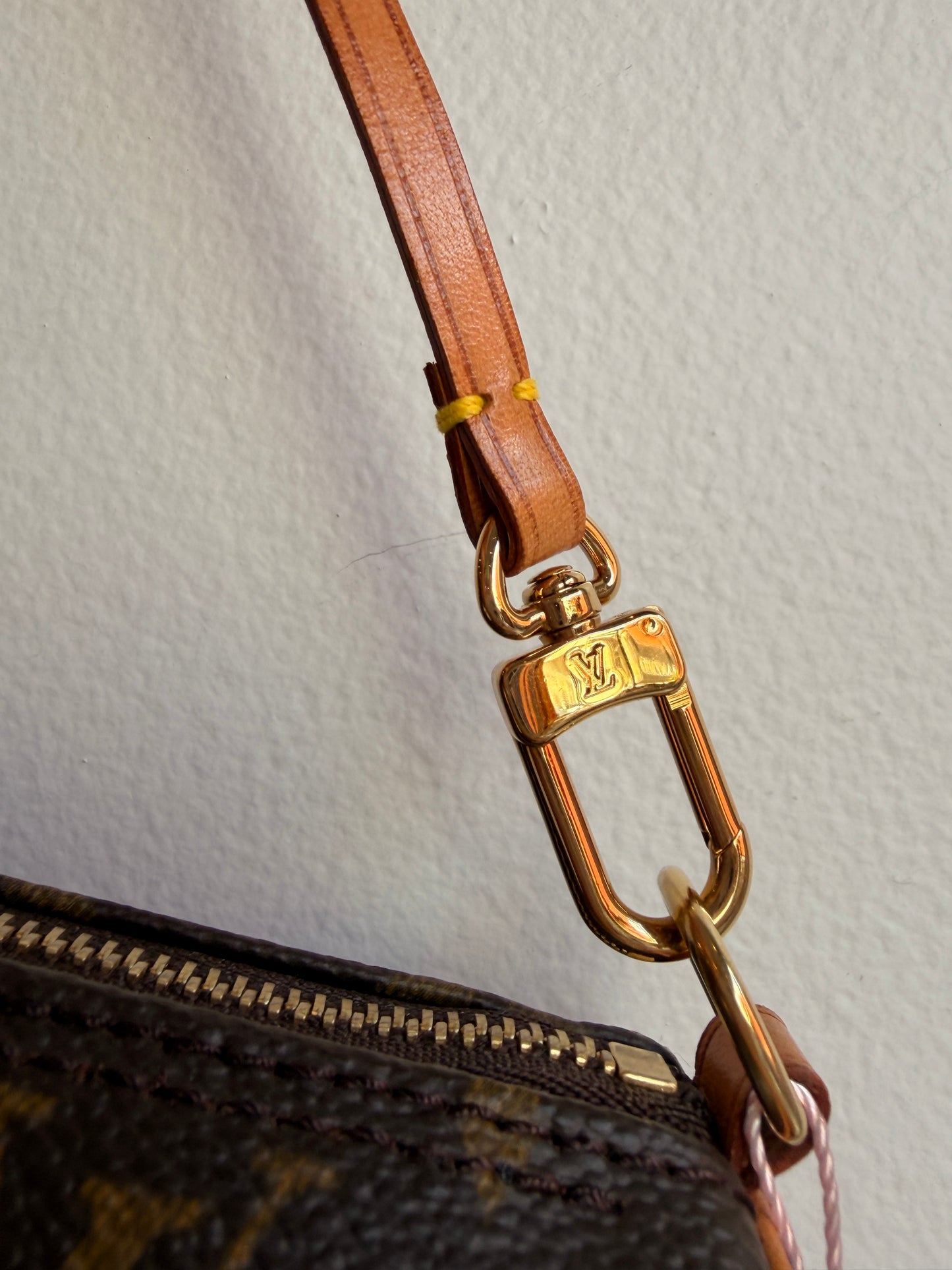 Louis Vuitton Mini Papillon in Monogram
