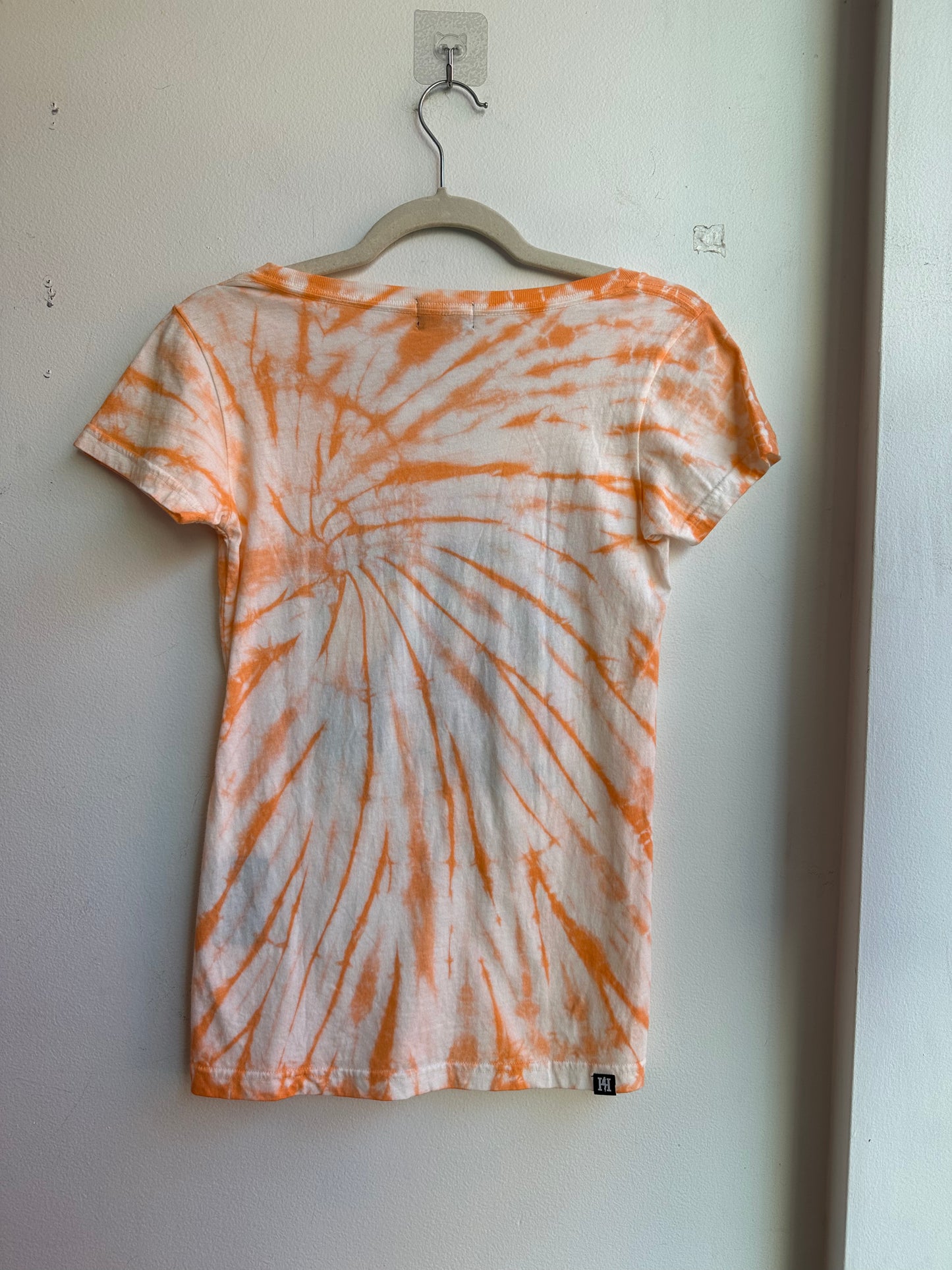 Hysteric Glamour White & Orange Tie-Dye Graphic Tee 83