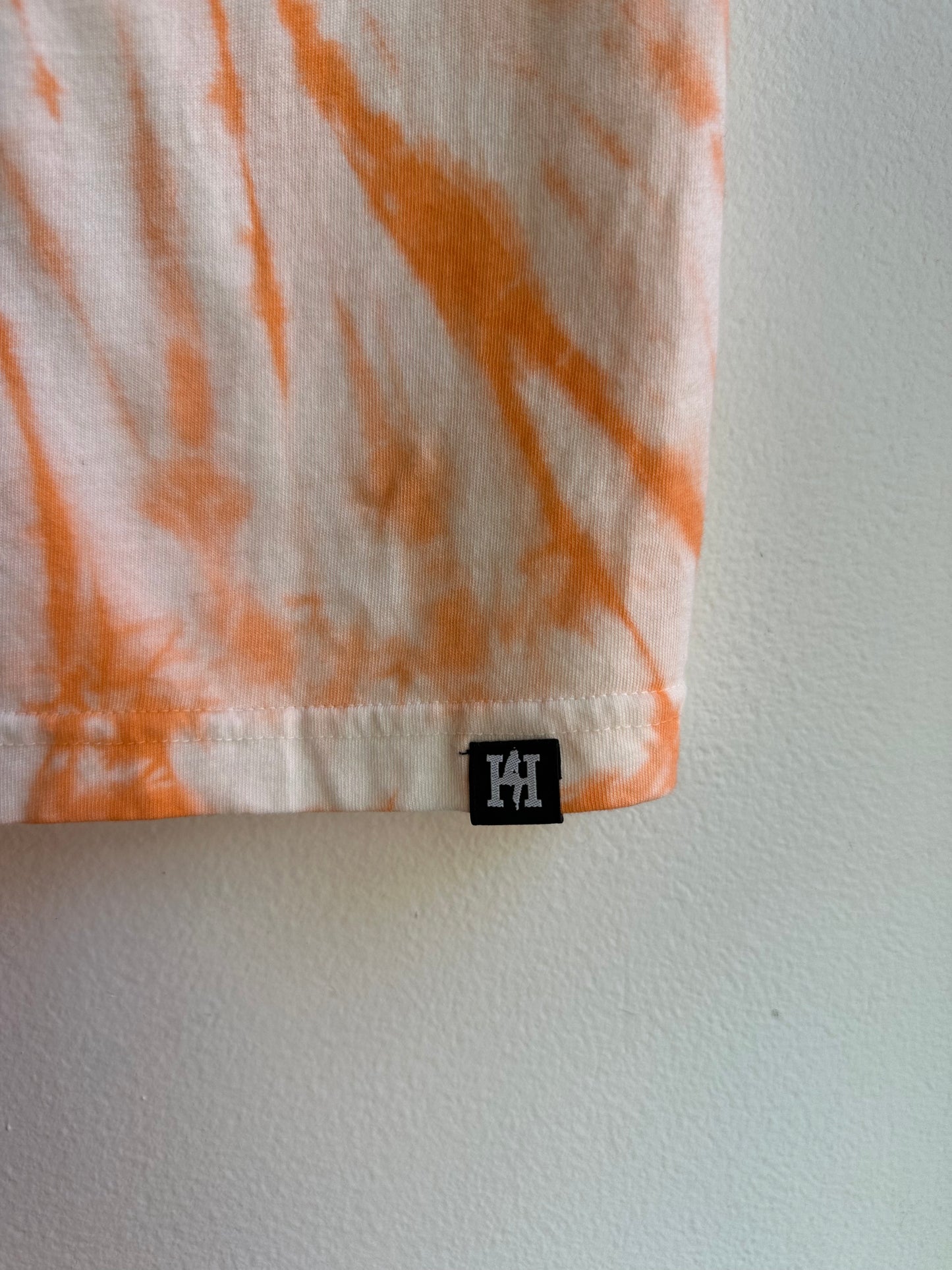 Hysteric Glamour White & Orange Tie-Dye Graphic Tee 83