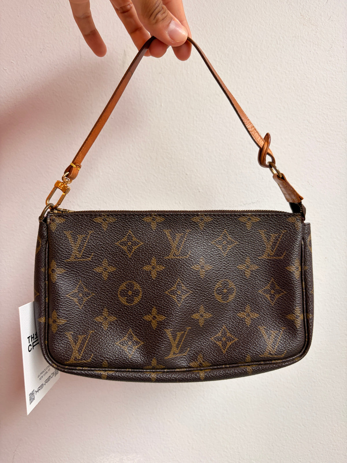 Louis Vuitton 2002 Monogram Canvas Pochette Accessoires Shoulder Bag