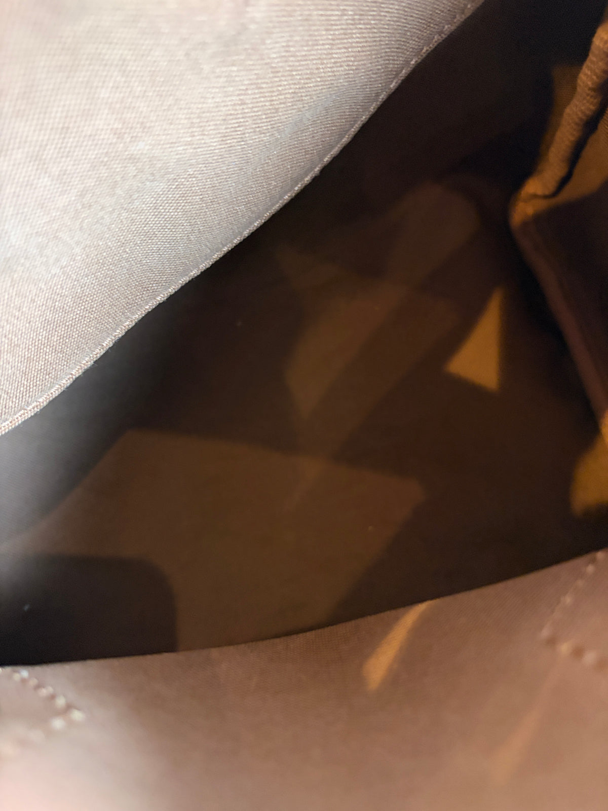 Louis Vuitton 2001 Monogram Canvas Speedy 25 Bag