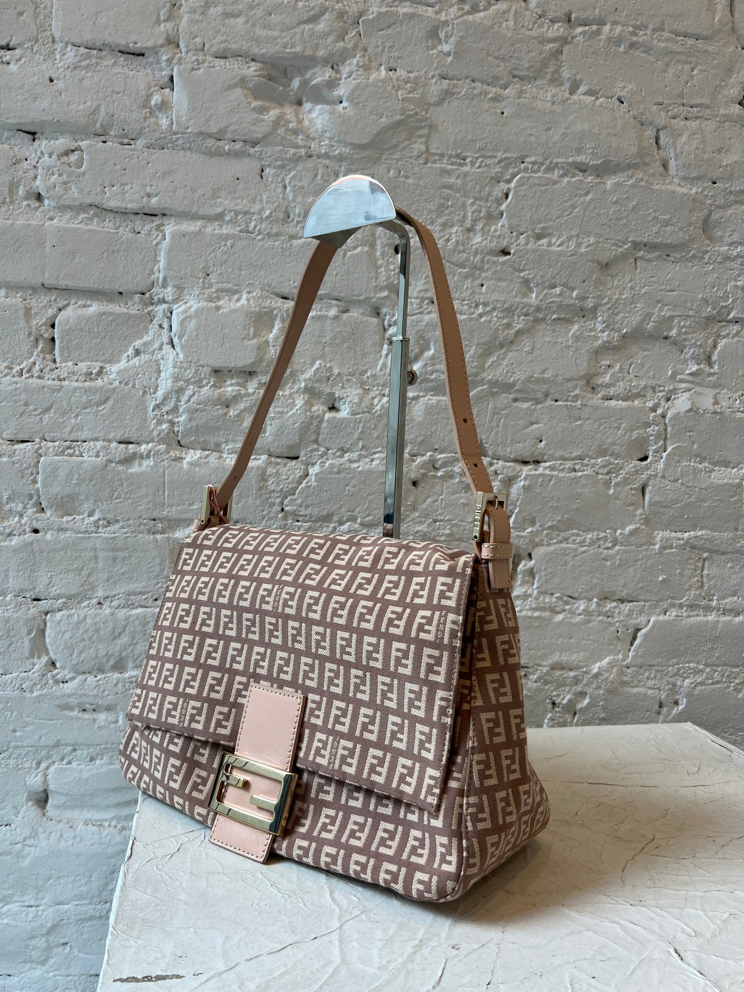 Fendi Zucchino Mamma Baguette – Pink
