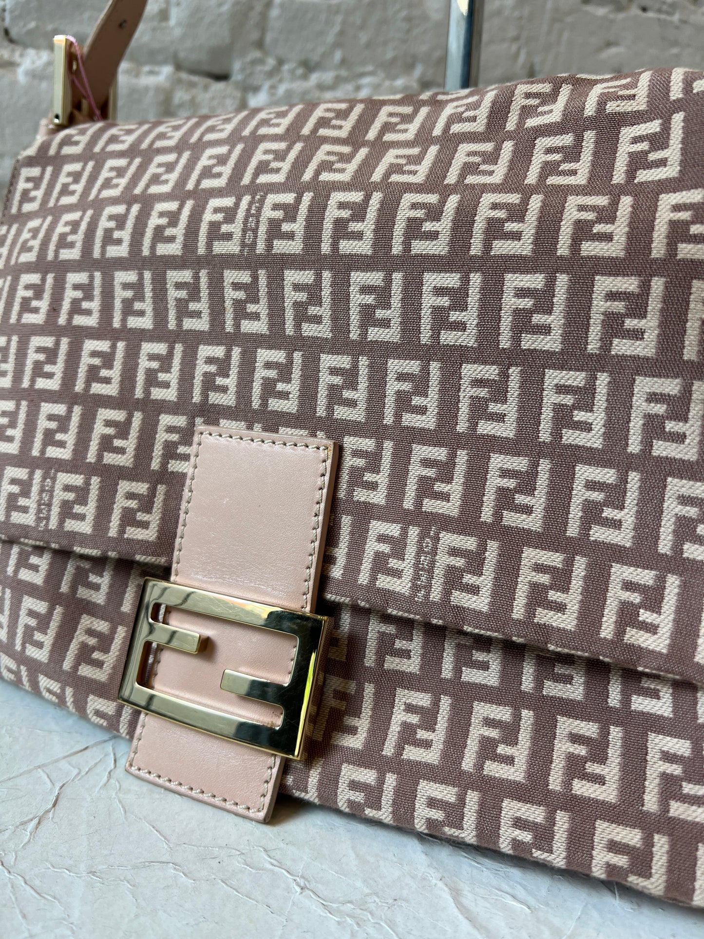 Fendi Zucchino Mamma Baguette – Pink