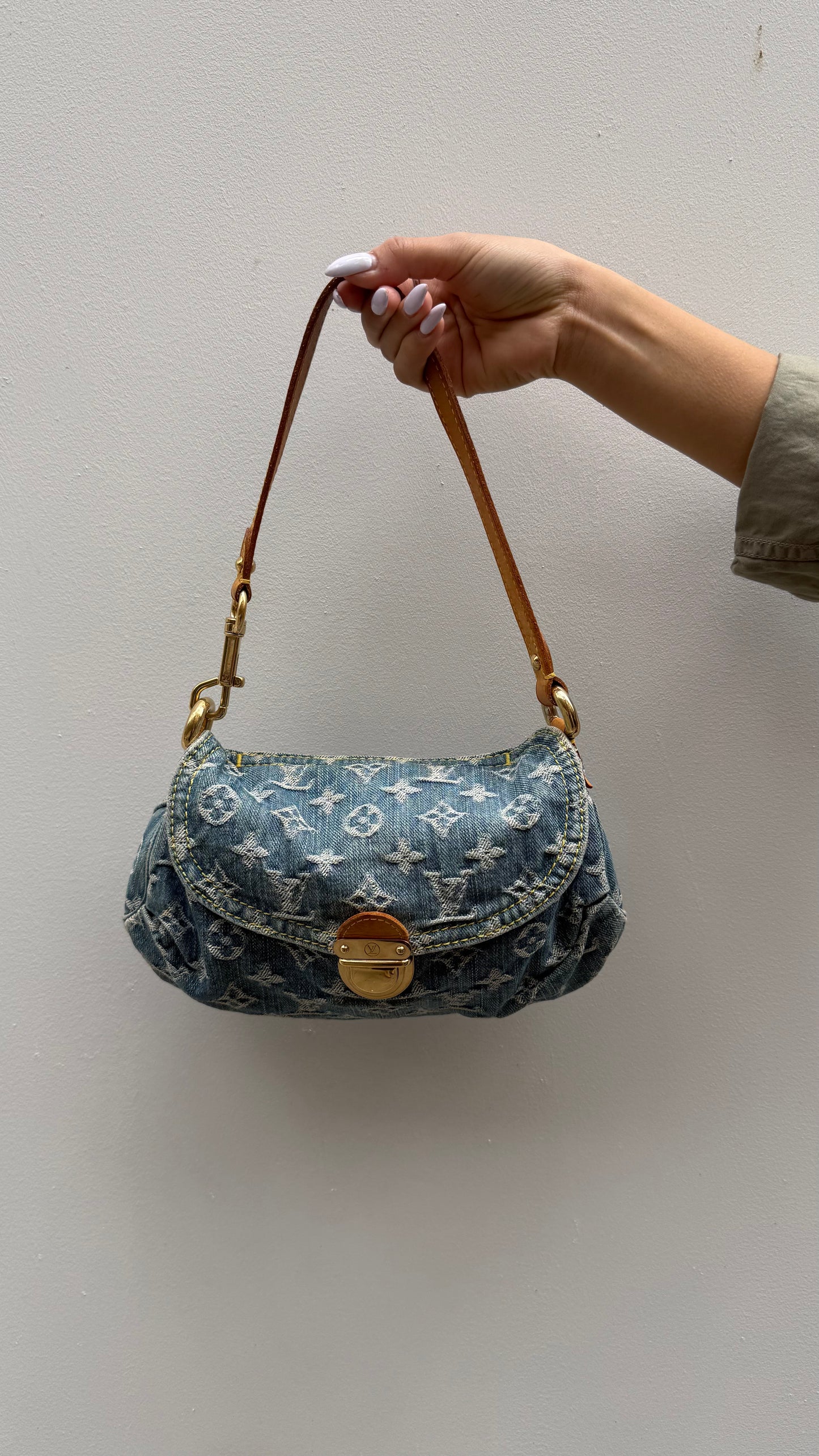 Louis Vuitton 2005 Monogram Denim Blue Pleaty Mini Shoulder Bag