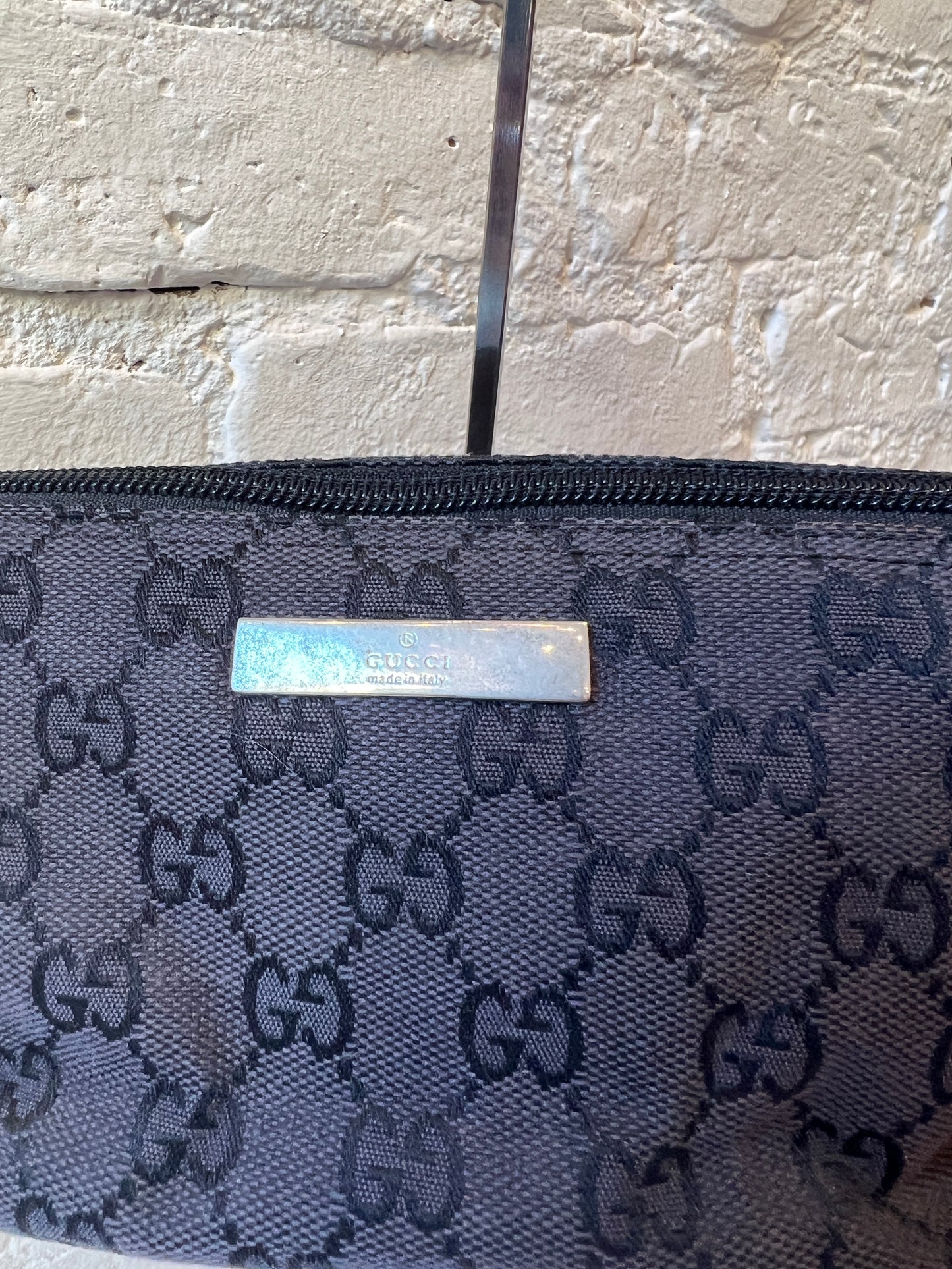 Gucci GG Canvas Pochette (Black)