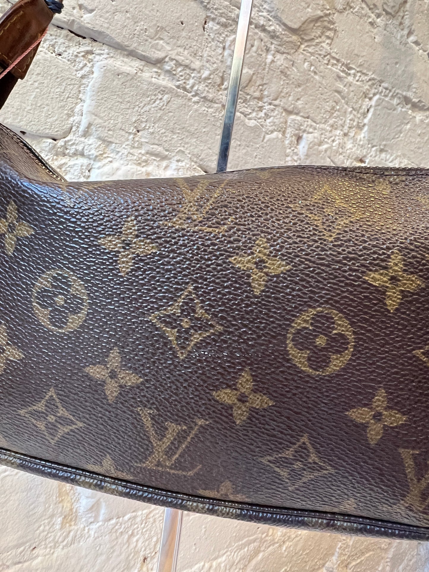 Louis Vuitton Pochette