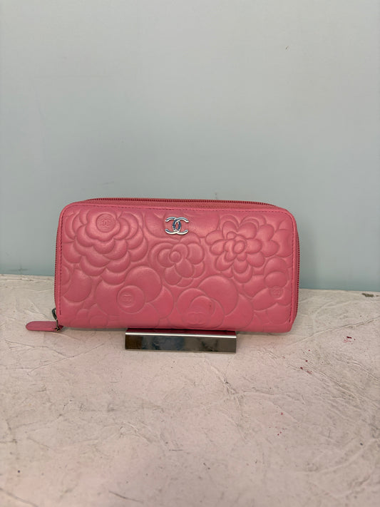Chanel Pink Camellia Continental Wallet