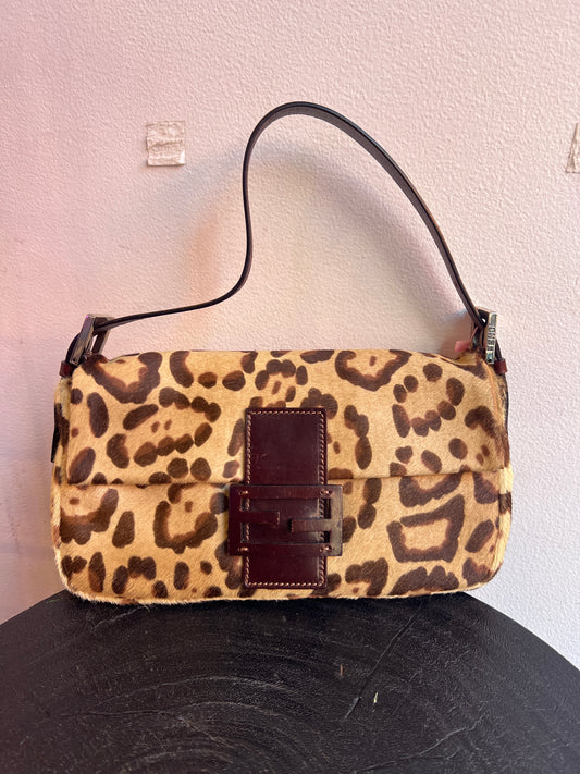 Fendi Baguette Leopard Print in Ponyhair