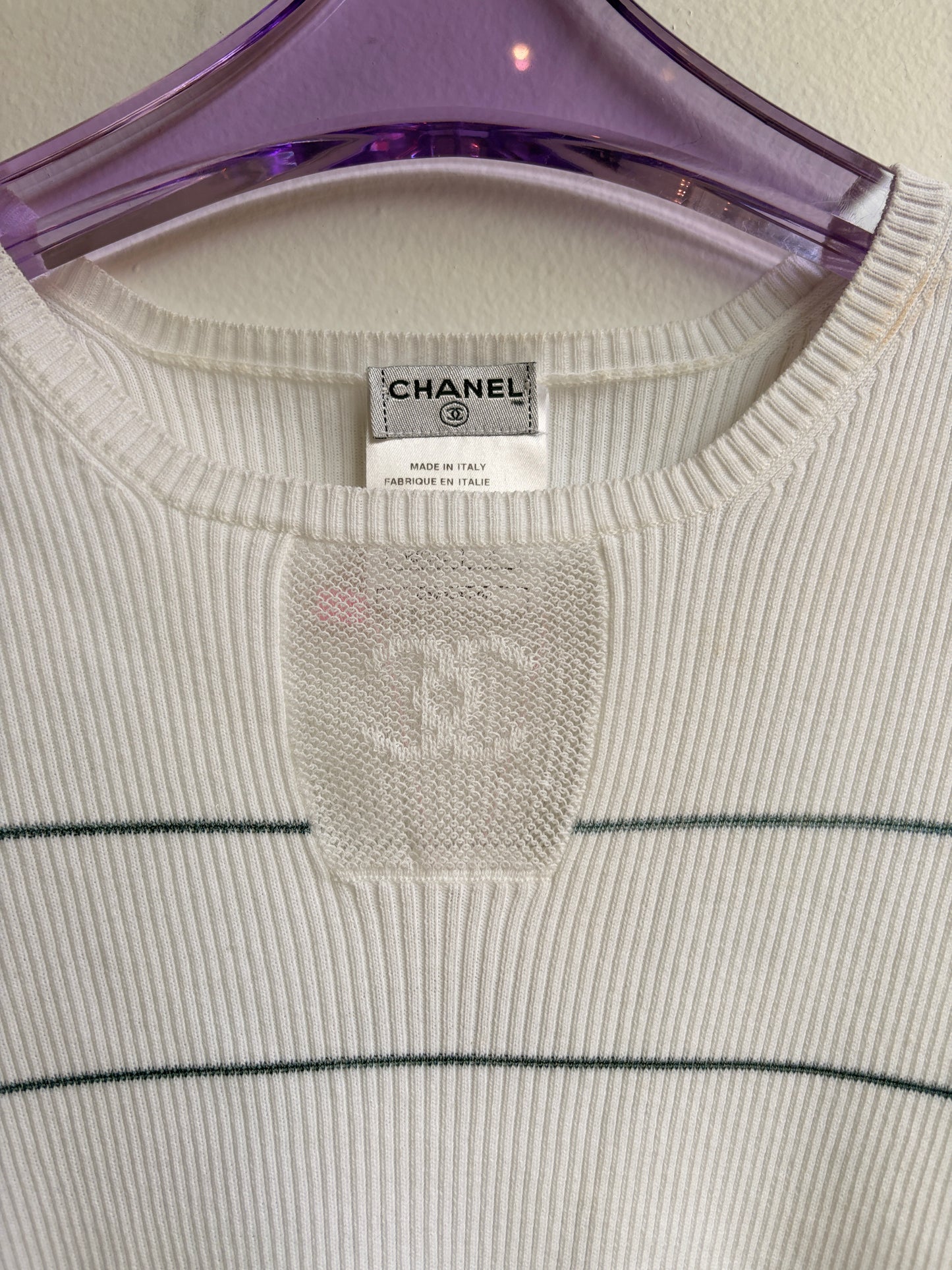Chanel Spring 2004 White Knit Short Sleeve Top