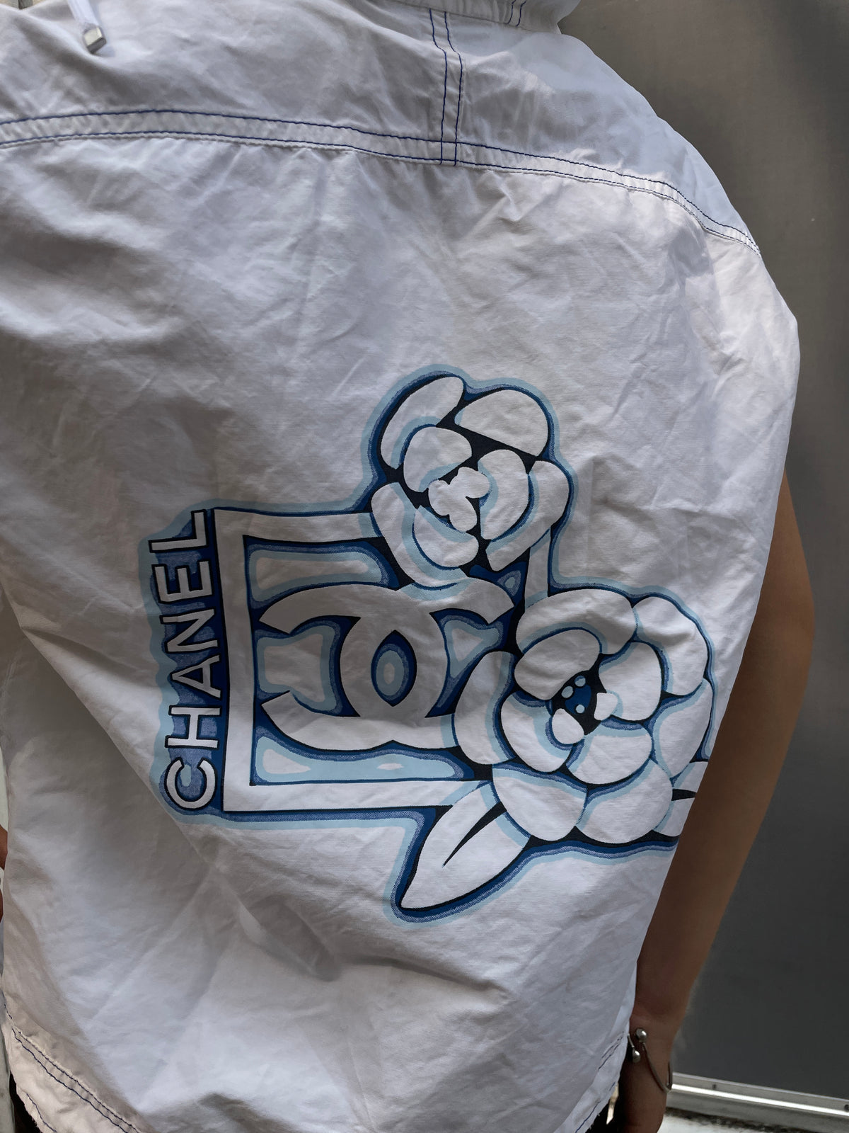 Chanel Spring 2005 White Hooded Zip-Up Top