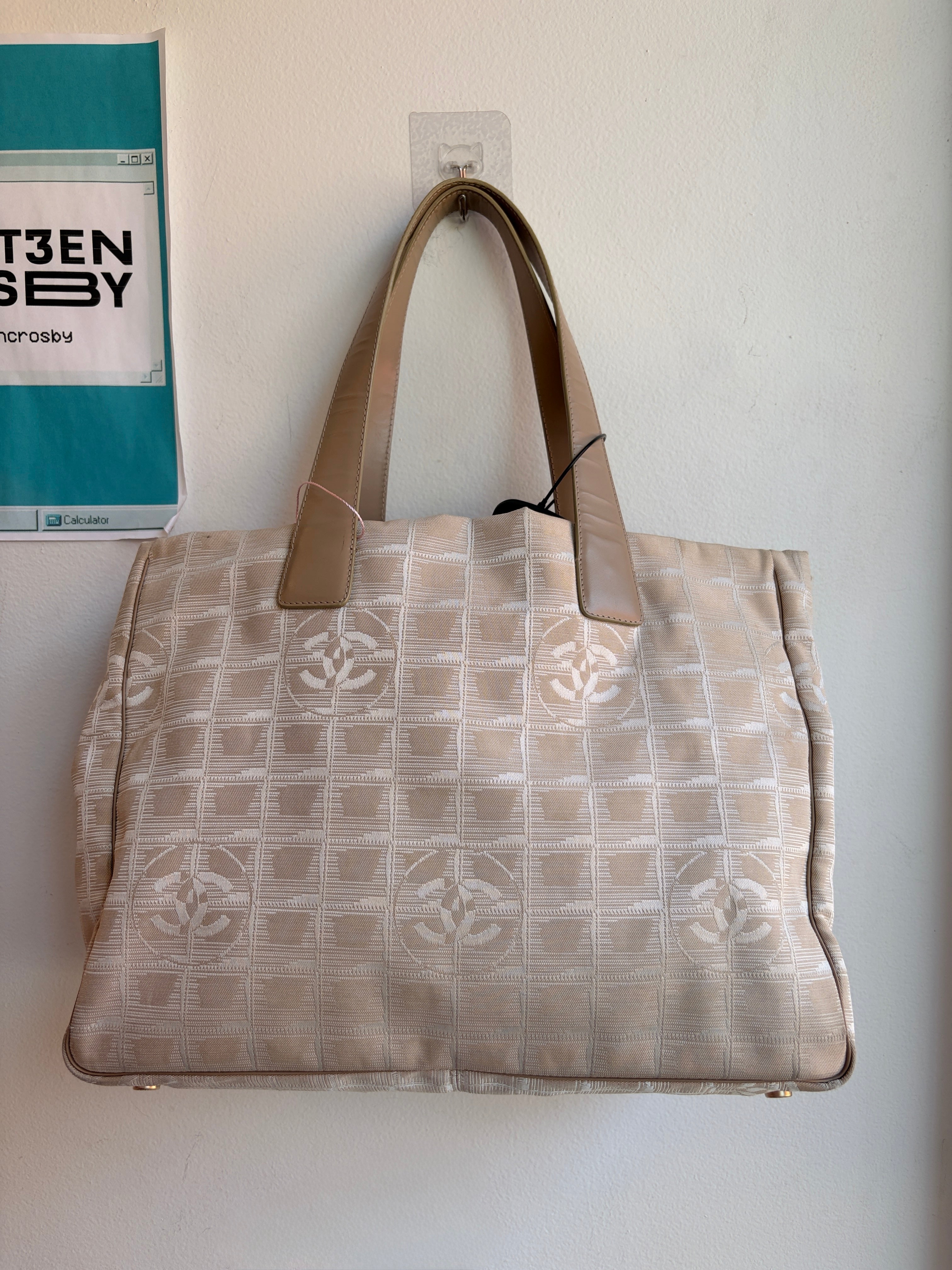 Chanel – Thirteen Crosby