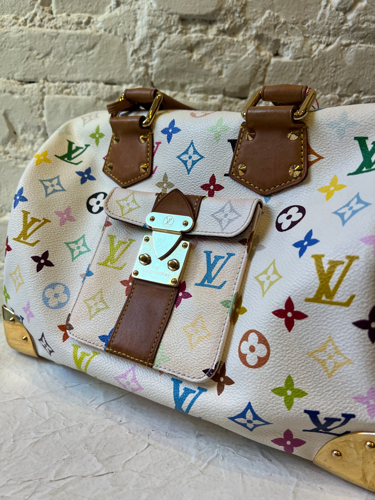 Louis Vuitton Vintage Multicolor Takashi Murakami Pochette 2003 NYC Authentic Japan White