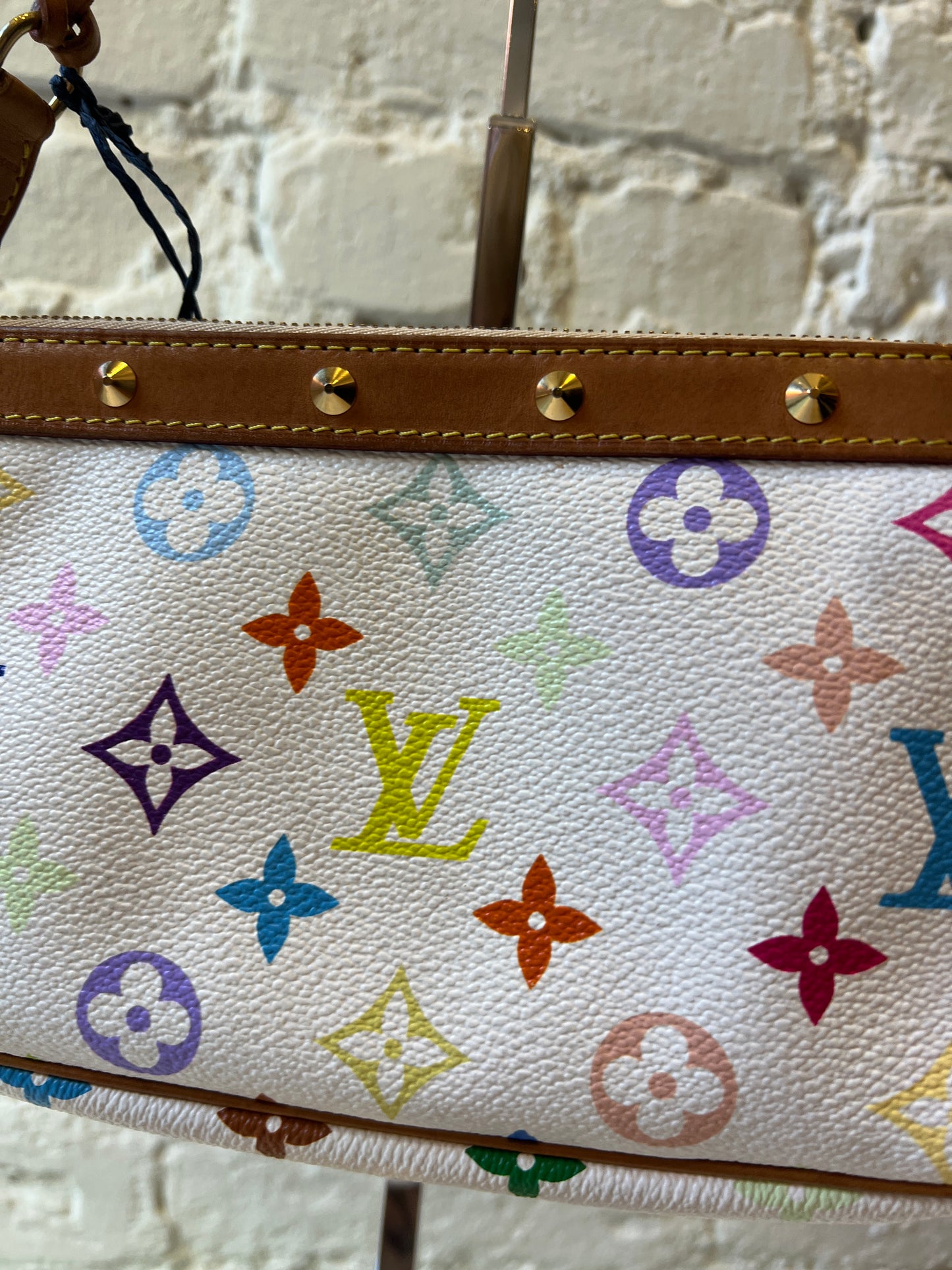 Louis Vuitton Vintage Multicolor Takashi Murakami Pochette 2003 NYC Authentic Japan Leather