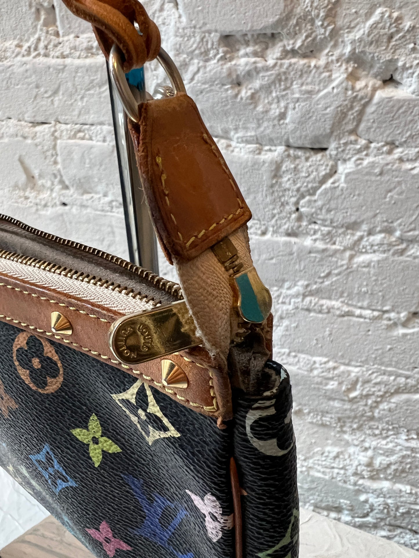 Louis Vuitton Murakami Multicolor Pochette in Black