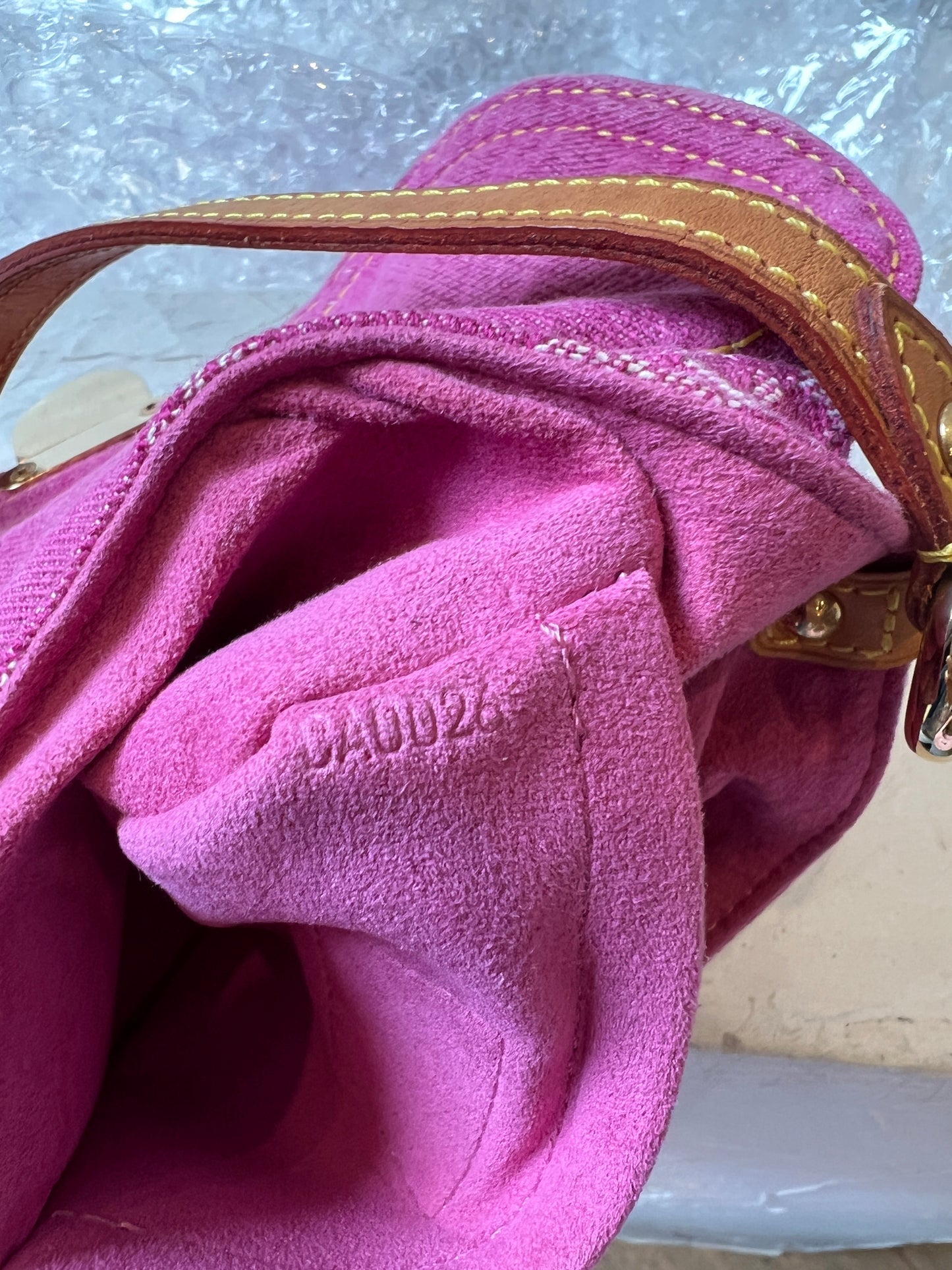 Louis Vuitton Denim Pleaty Handbag in Pink