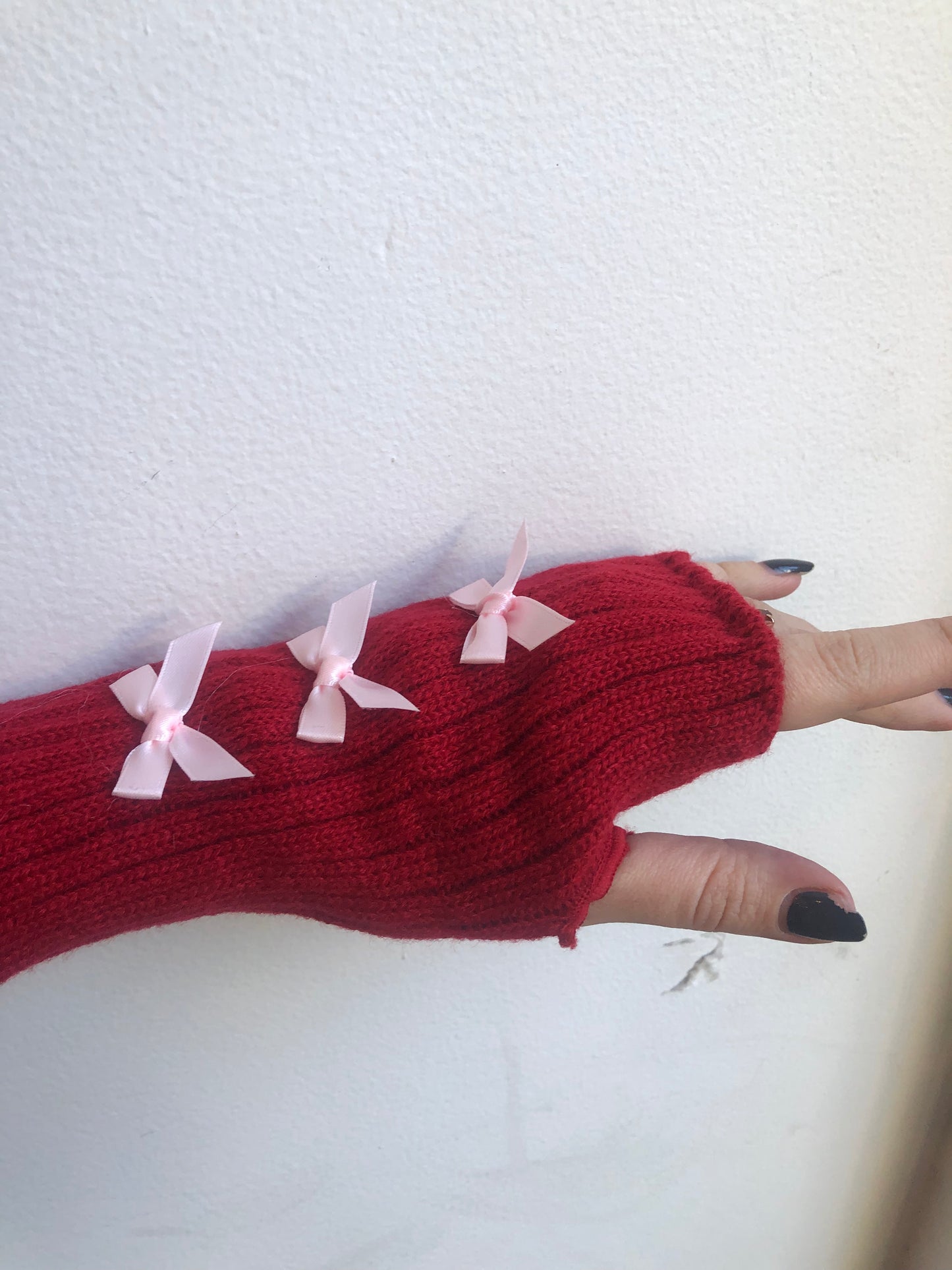 Red Coquette Arm Warmers