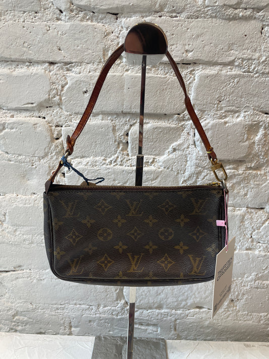 Louis Vuitton Pochette